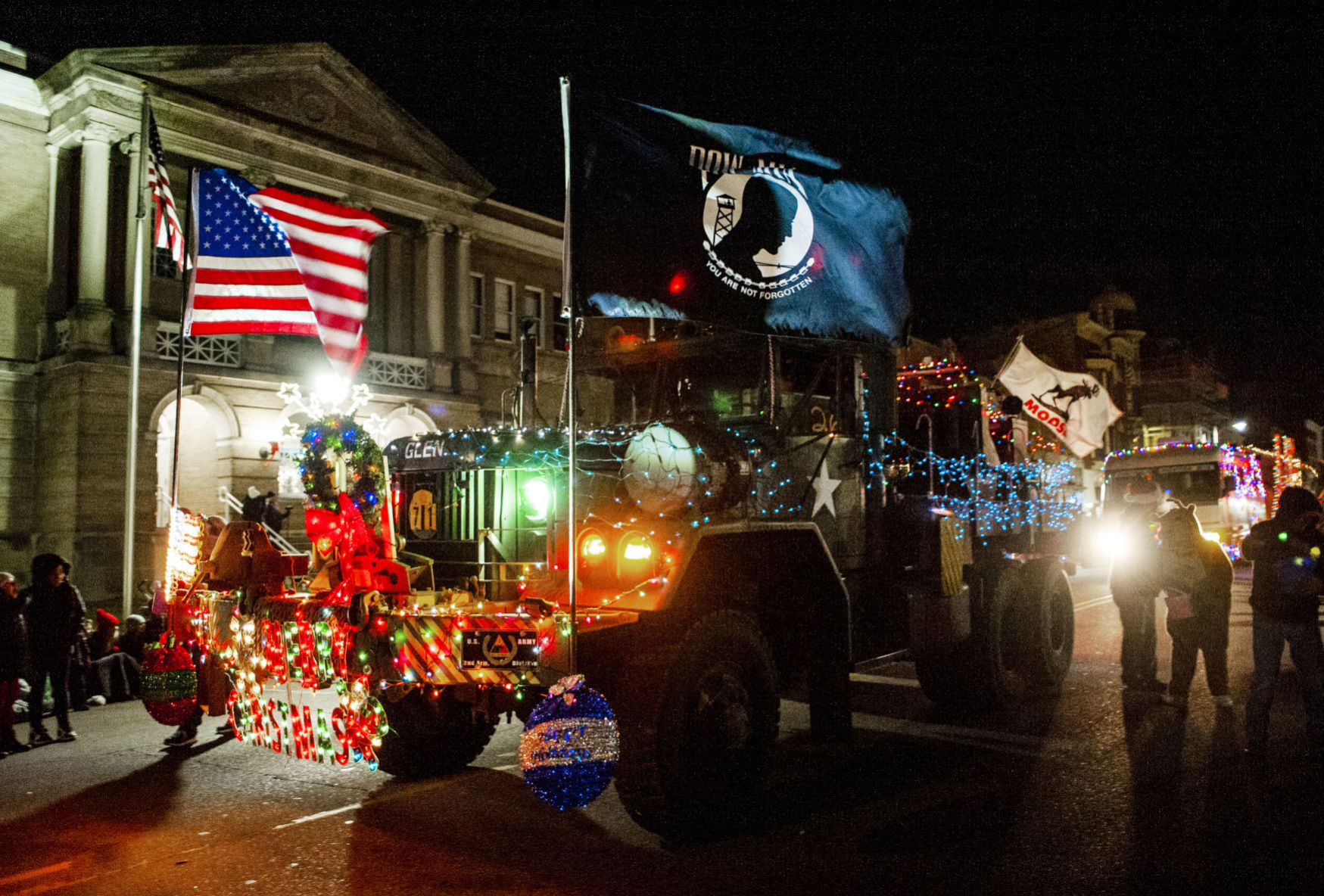 191208_JINGLE04